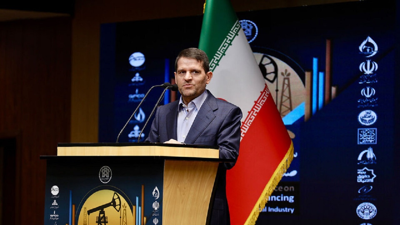 سرمایه‌گذاری ۹۲ میلیارد دلاری در صنعت پتروشیمی
