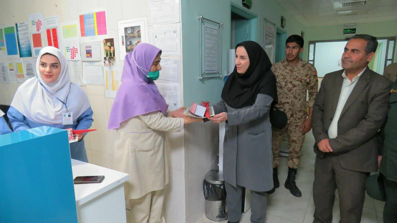 مراسم تجلیل از پرستاران هریس