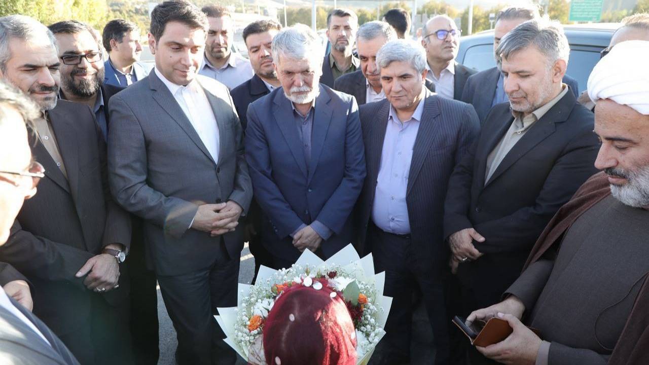 وزیر فرهنگ و ارشاد اسلامی وارد سنندج شد