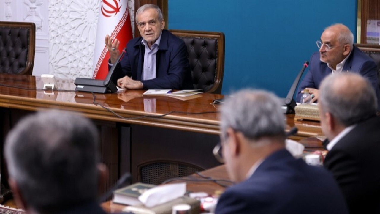 پزشکیان: دولت به دنبال راه‌حل‌های جامع برای مقابله با کم‌آبی است