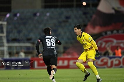 لیگ برتر فوتبال / تراکتور - پرسپولیس