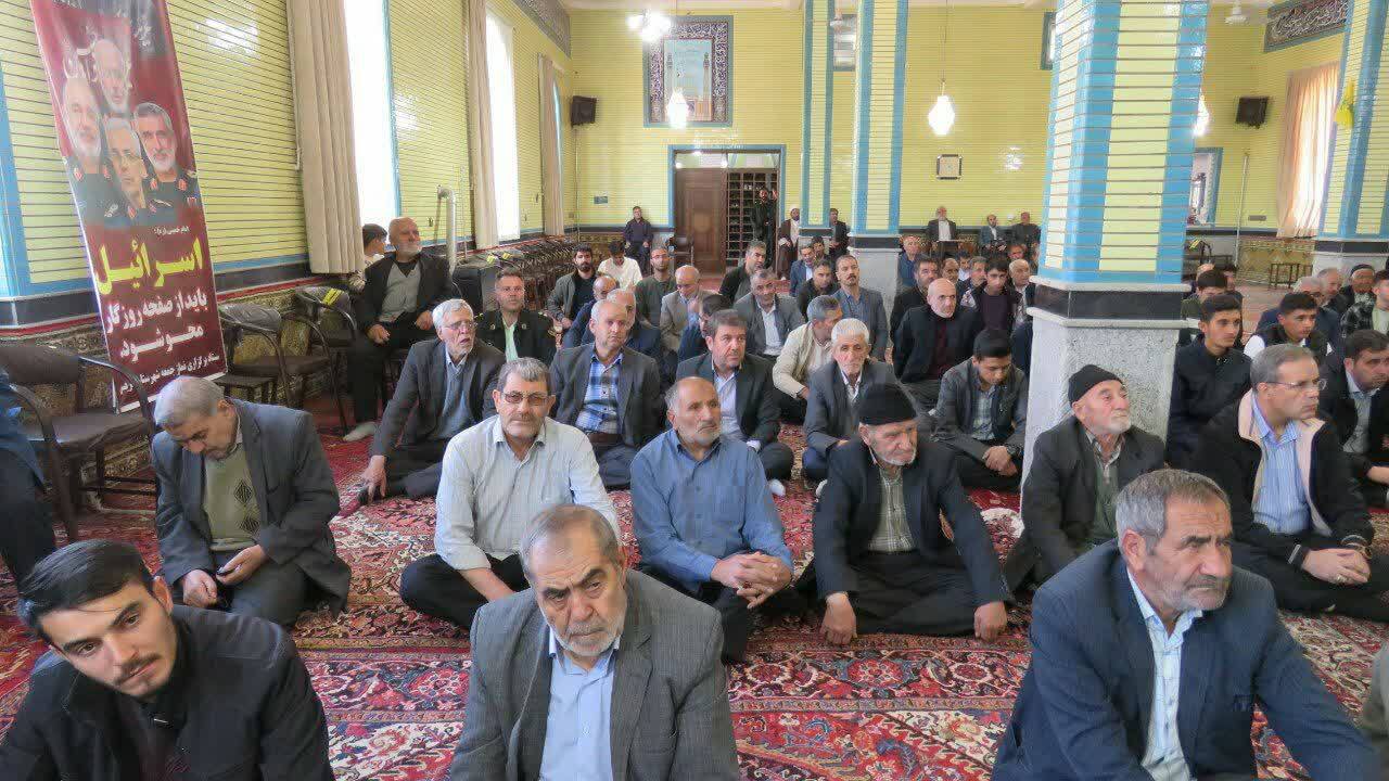 گزارش تصویری از صف آرایی نمازگزاران گزارش تصویری از صف آرایی نمازگزاران