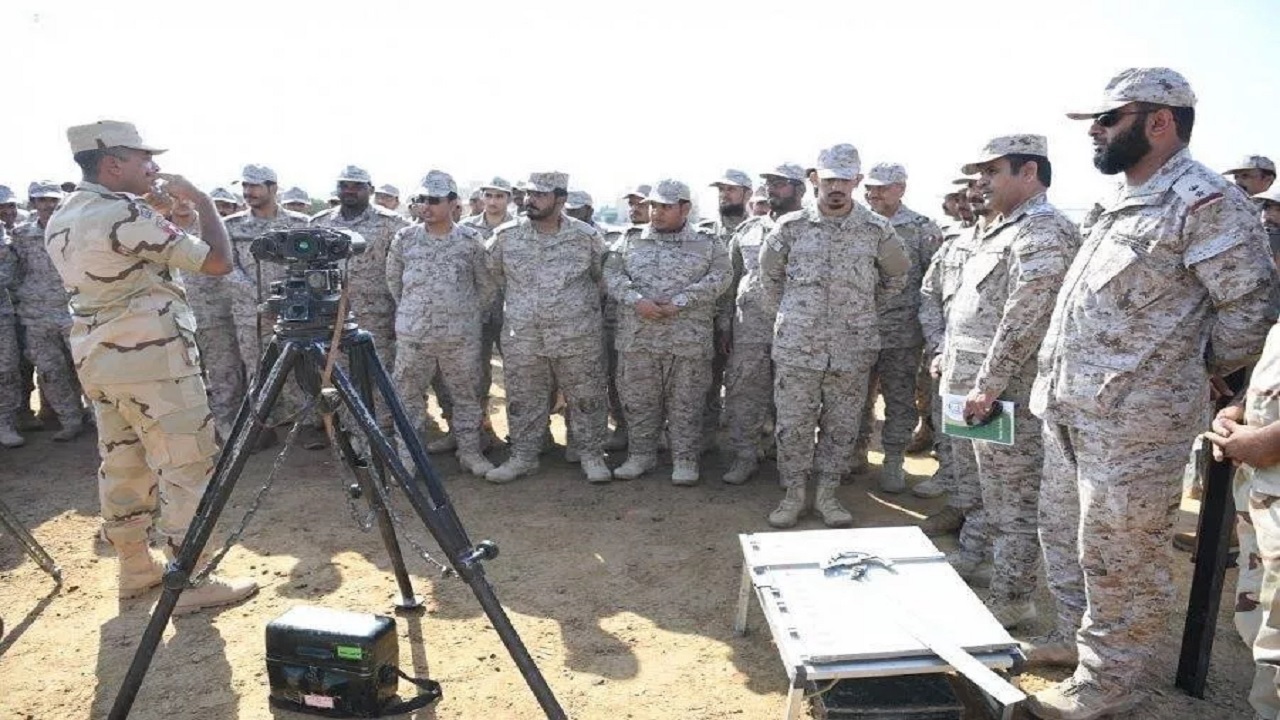 مصر و عربستان توافقنامه همکاری نظامی امضا کردند