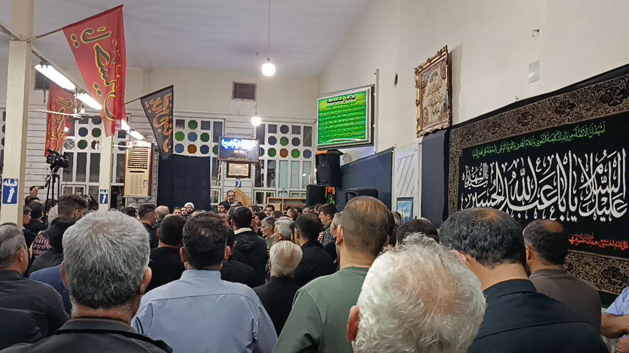 مراسم عزاداری ایام فاطمیه در حسینیه توآبادی&zwnj;های تهران