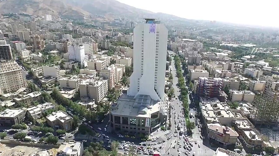 برج آسمان تهران