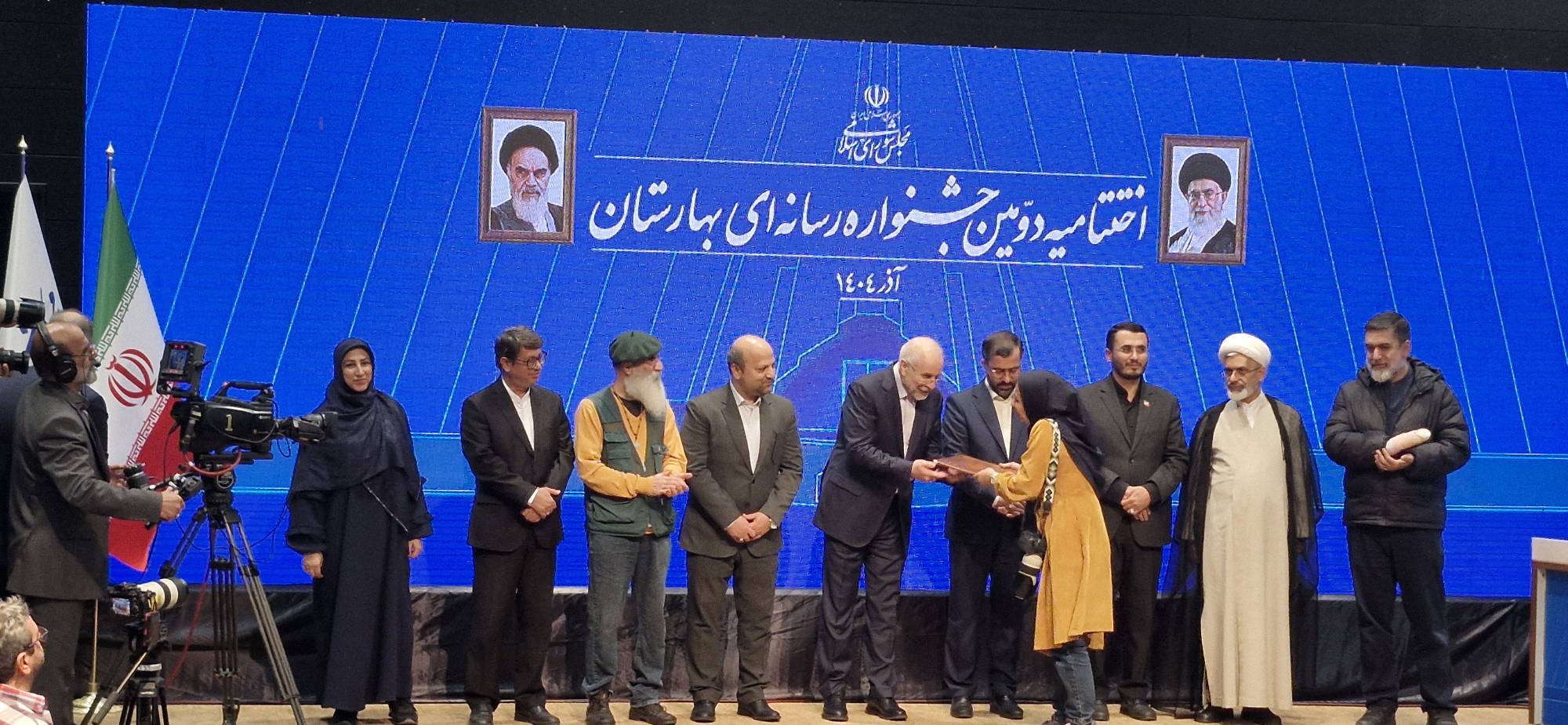زهراسادات راد عکاس باشگاه خبرنگاران