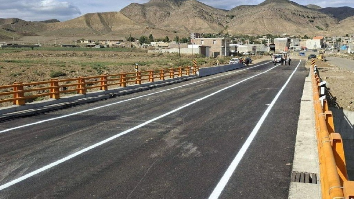 باشگاه خبرنگاران -خط کشی ۲ هزار و ۱۰۰ کیلومتر از راه‌ها در استان اردبیل