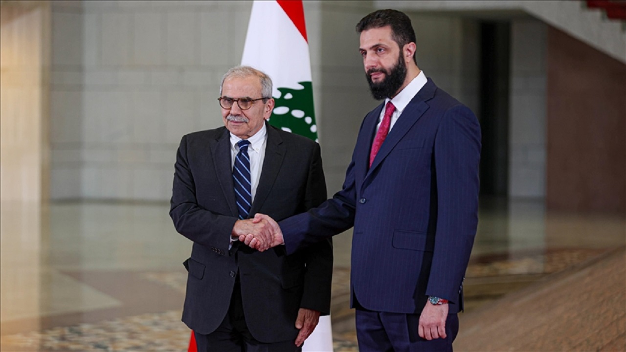 گفت‌وگوی جولانی و نخست وزیر لبنان در نشست دوحه