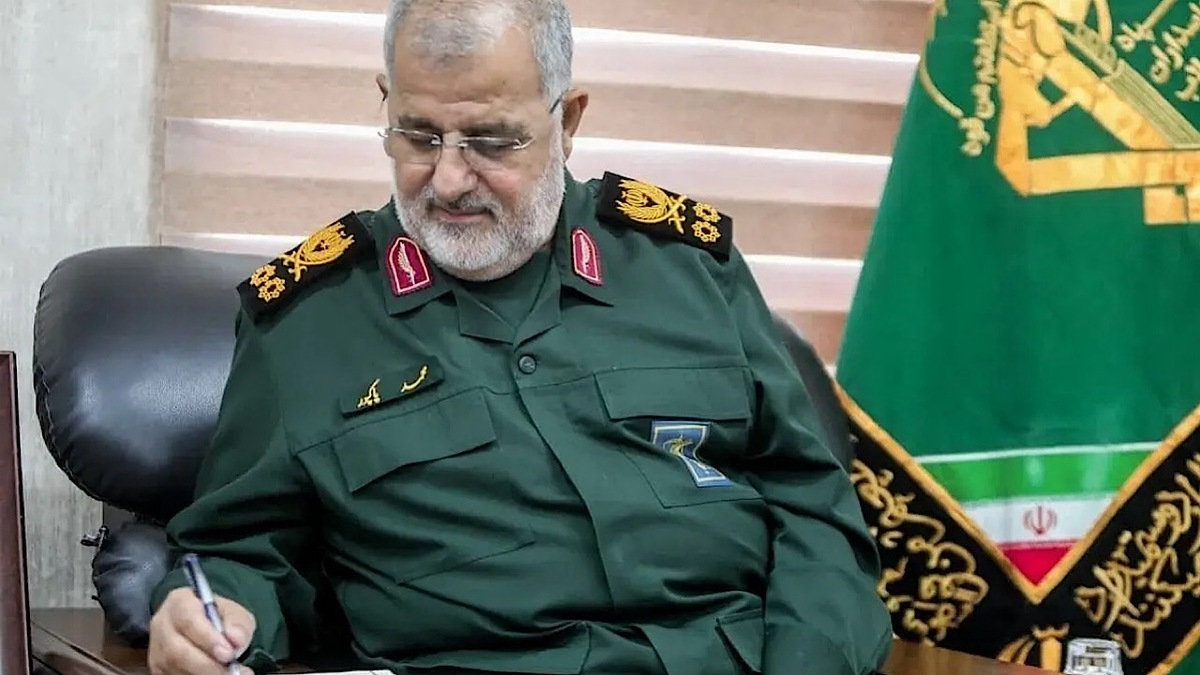 ماجرای کودتای ۱۶ آذر دانشجویان + فیلم