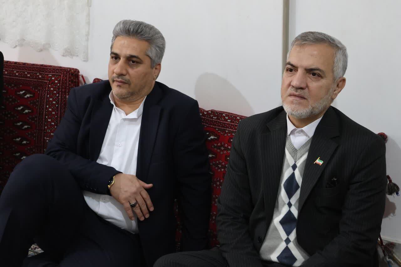 گرامیداشت مادران شهدای بهارستان