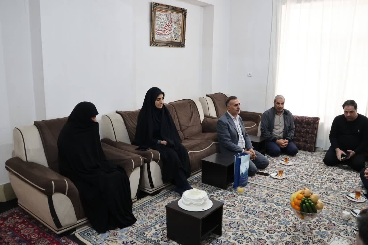 گرامیداشت مادران شهدای بهارستان به مناسبت ولادت حضرت فاطمه (س)