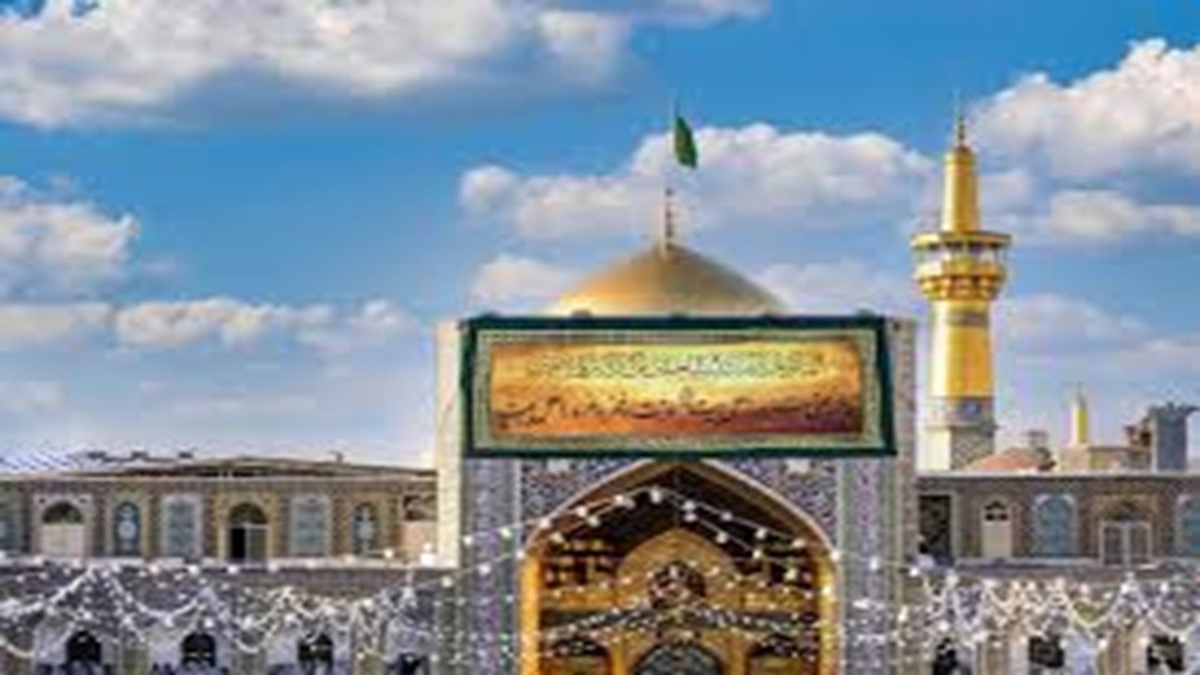 نصب کتیبه‌های ویژه شهادت امیرالمومنین علی (ع) در حرم رضوی + فیلم