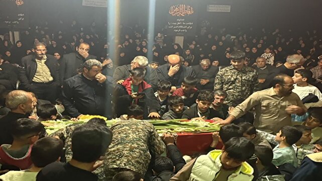 مراسم تشییع شهید گمنام در صالح آباد همزمان با ایام فاطمیه