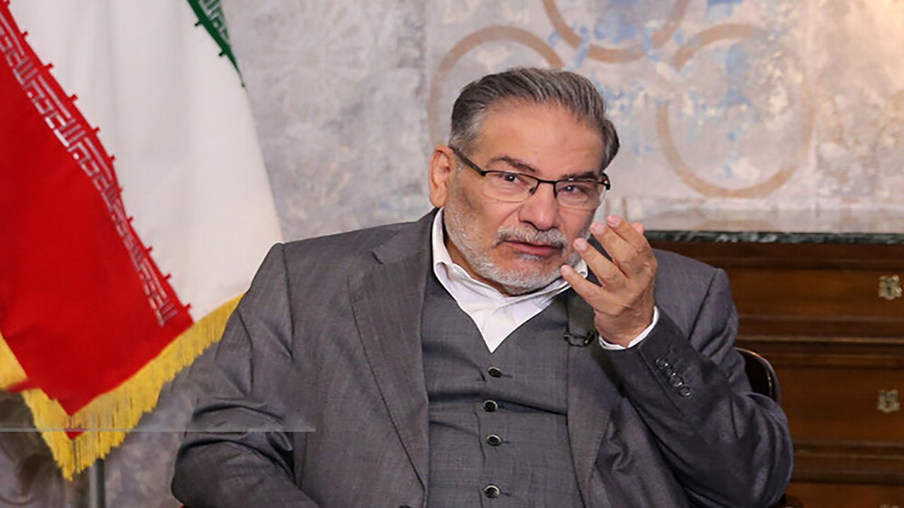 شمخانی: بسیج، ایمانی است که نه دستور می‌خواهد نه نمایش