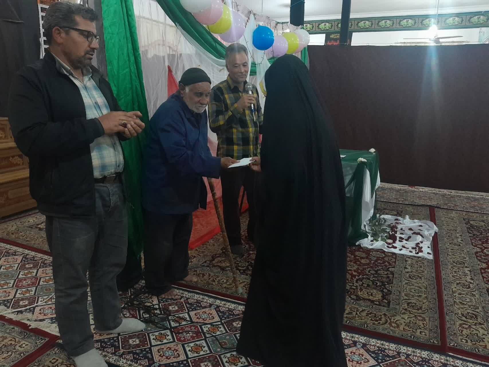 جشن و شادمانی اهالی روستای ده محمد در سالروز ولاذت حضرت زهرا (س)