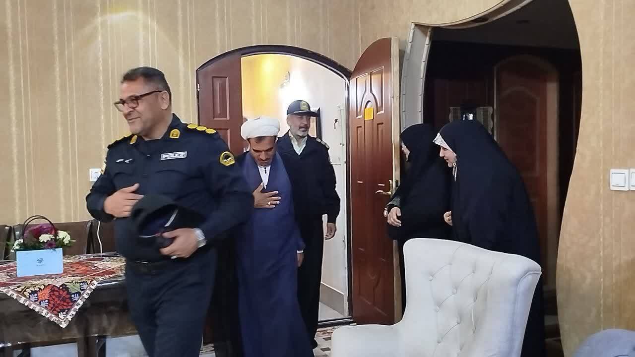 فرمانده انتظامی نیشابور از خانواده شهید سردار احمدرضا رحمتی