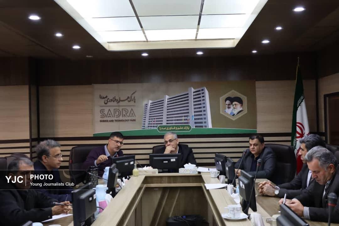 از شیراز تا بازار‌های جهانی؛ جوانان خلاق، امید تازه اقتصاد ایران