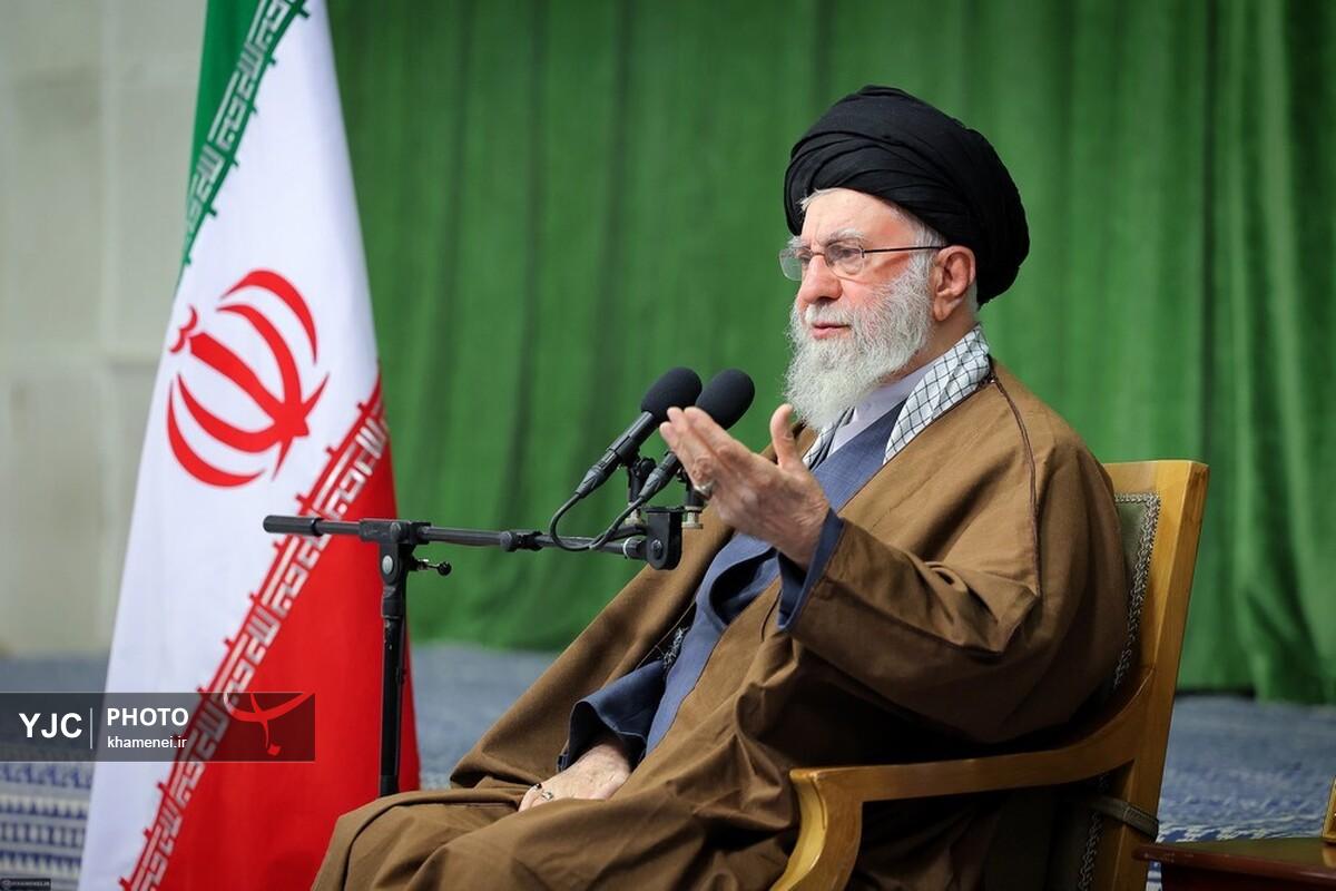 دیدار خانواده شهدای اقتدار با رهبر انقلاب در روز میلاد امیرالمومنین علیه‌السلام