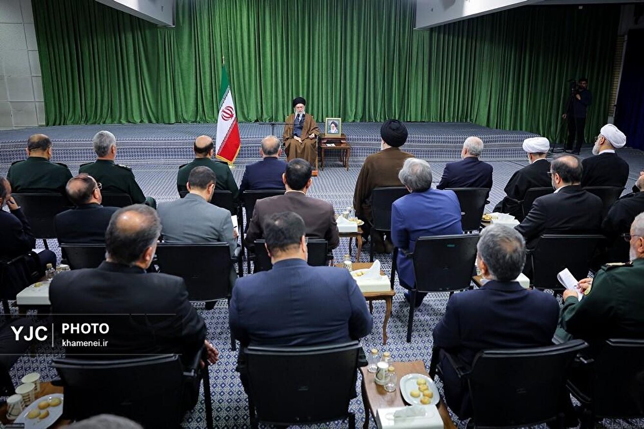دیدار دست‌اندرکاران کنگره شهدای استان البرز