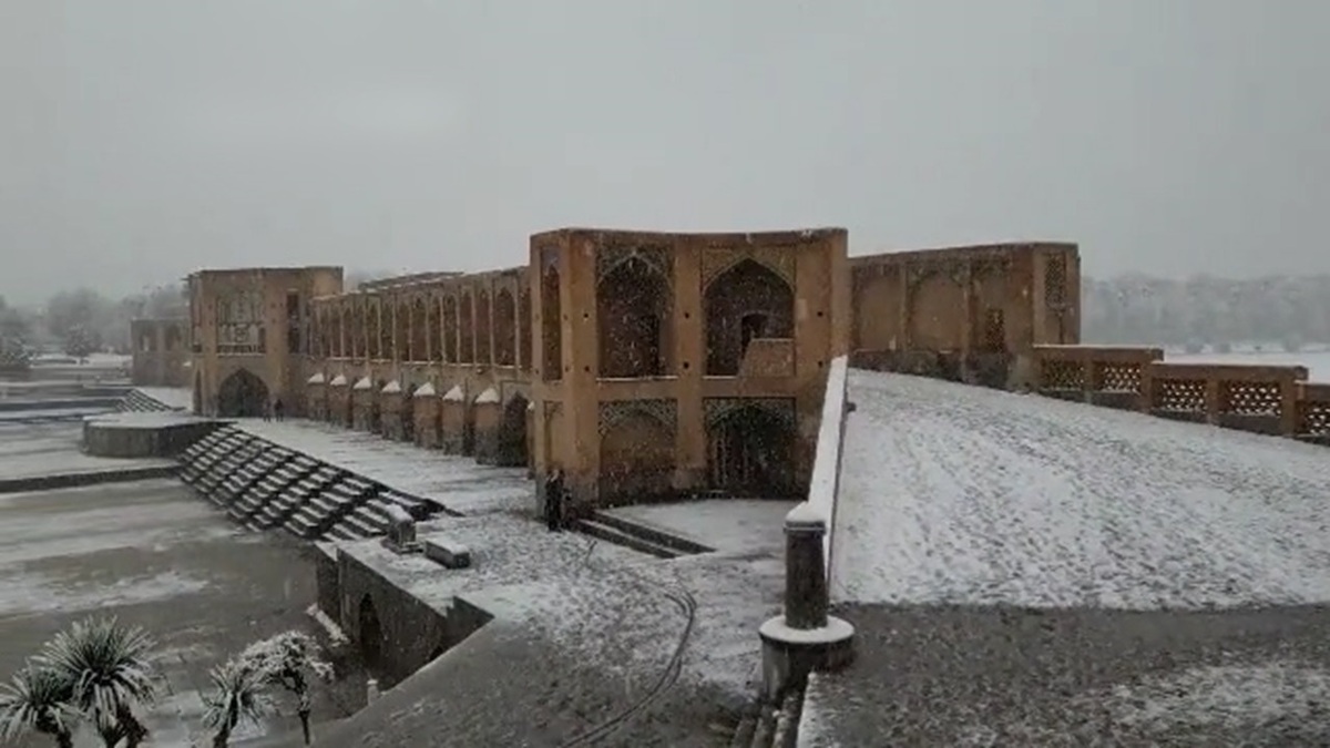 ادامه بارش برف و باران + فیلم