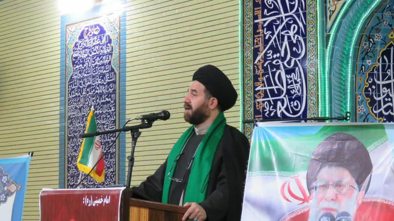گزارش تصویری از صف آرایی&zwnj;ها هریسی&zwnj;ها در صف نماز جمعه