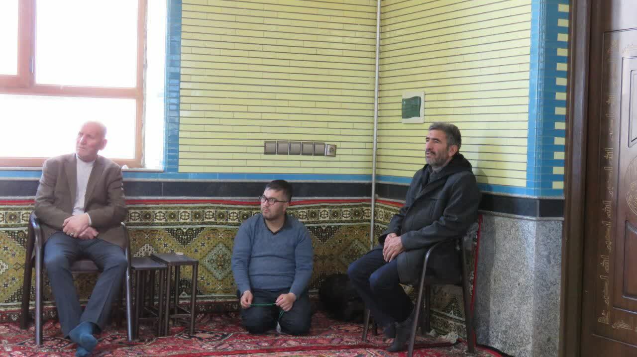گزارش تصویری از صف آرایی&zwnj;ها هریسی&zwnj;ها در صف نماز جمعه