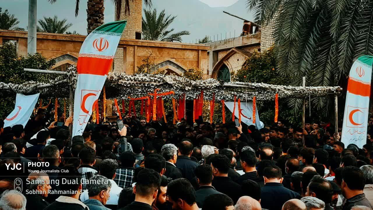 تشییع و تدفین امدادگر فداکار جهرمی محمد قربان + تصاویر