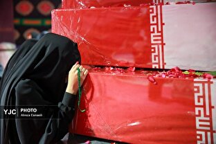 مراسم وداع با پیکر پاک ۱۰۰ شهید گمنام