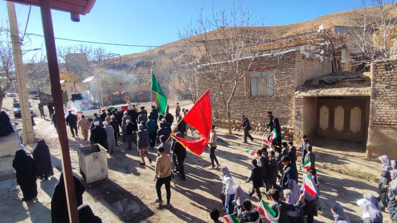 گزارش تصویری از مراسم تشییع پیکر شهدای گمنام روستای گردشگری توآباد در ایام فاطمیه