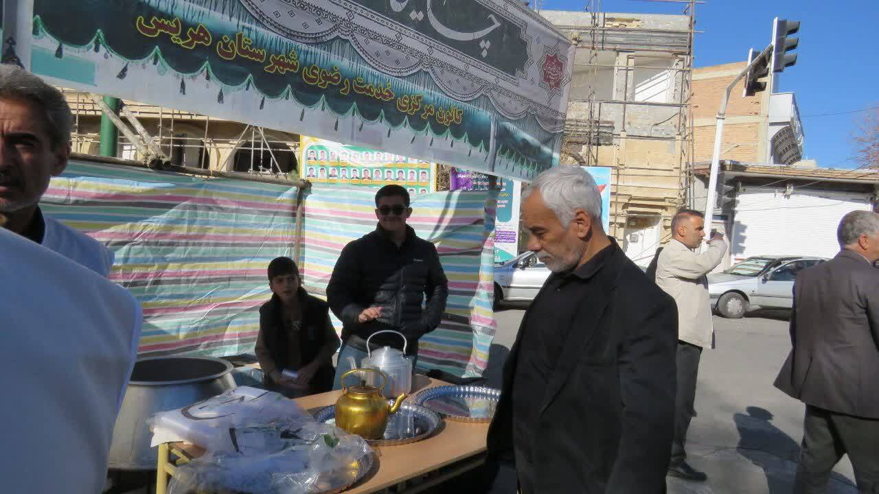 گوشه&zwnj;هایی از توزیع احسان امام رضایی در سالروز شهادت حضرت فاطمه (س)