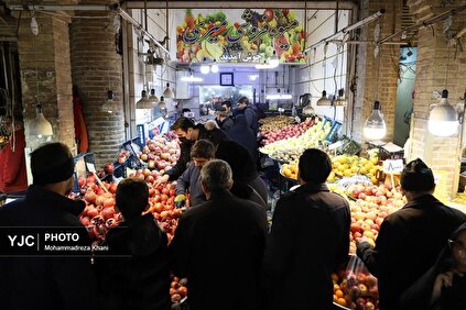 بازار خرید شب یلدا در زنجان