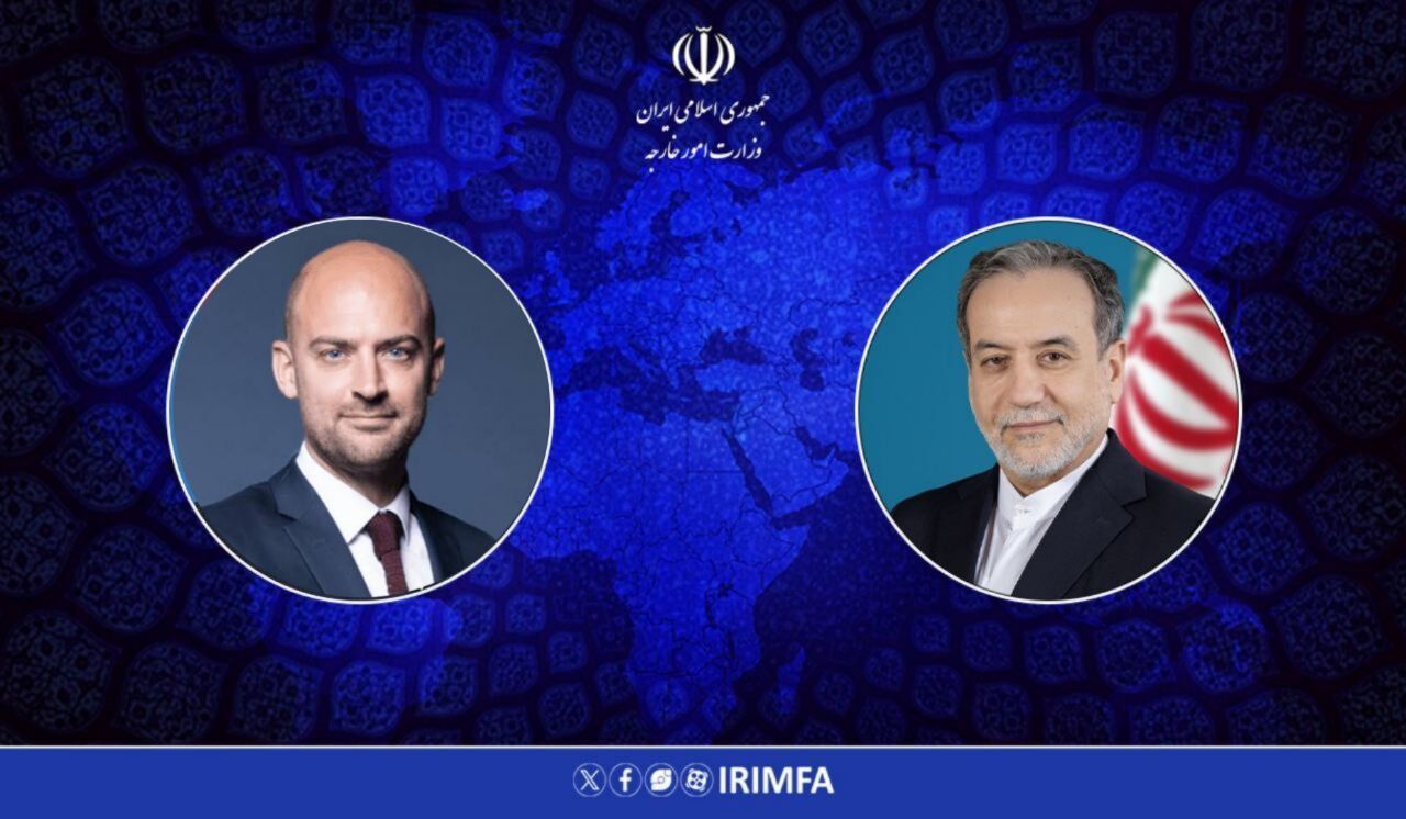 تاکید وزیران خارجه ایران و فرانسه بر ضرورت کاهش تنش‌های بین‌المللی