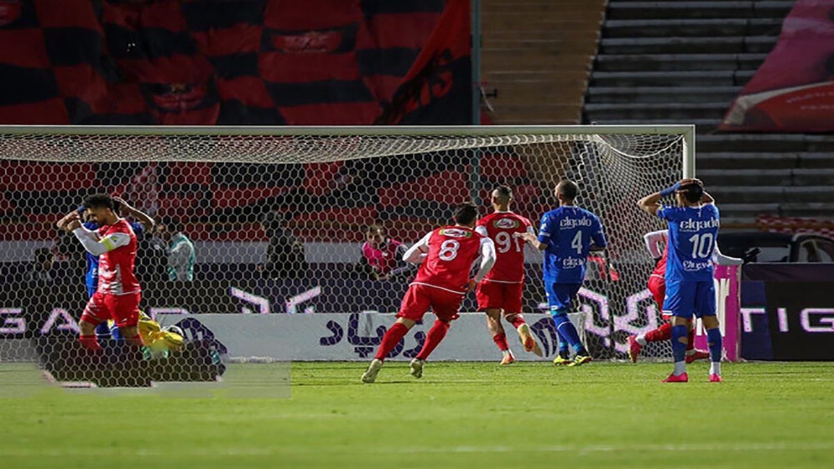 لیگ برتر فوتبال / شمس آذر - پرسپولیس