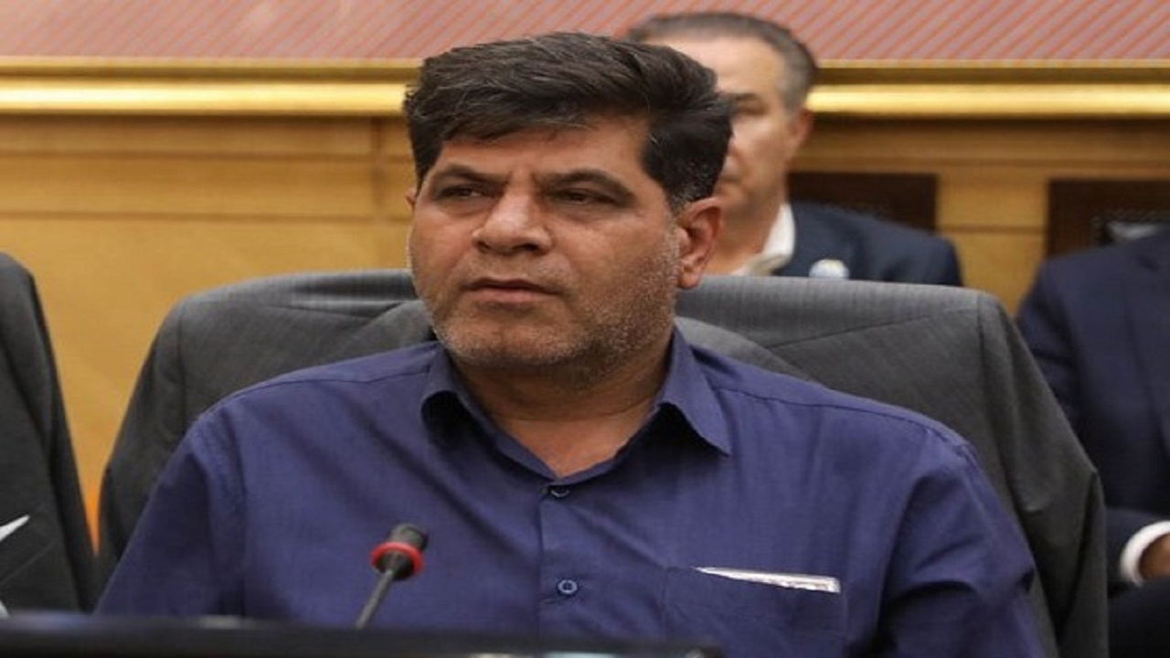 سازمان دامپزشکی برای مهار ویروس تب برفکی به‌صورت مستقیم واکسن به دامپروران عرضه کند