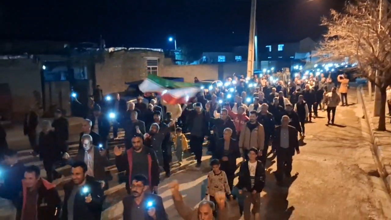 گزارش تصویری از جتماع باشکوه اهالی شهرک پناه آباد شهرستان قزوین