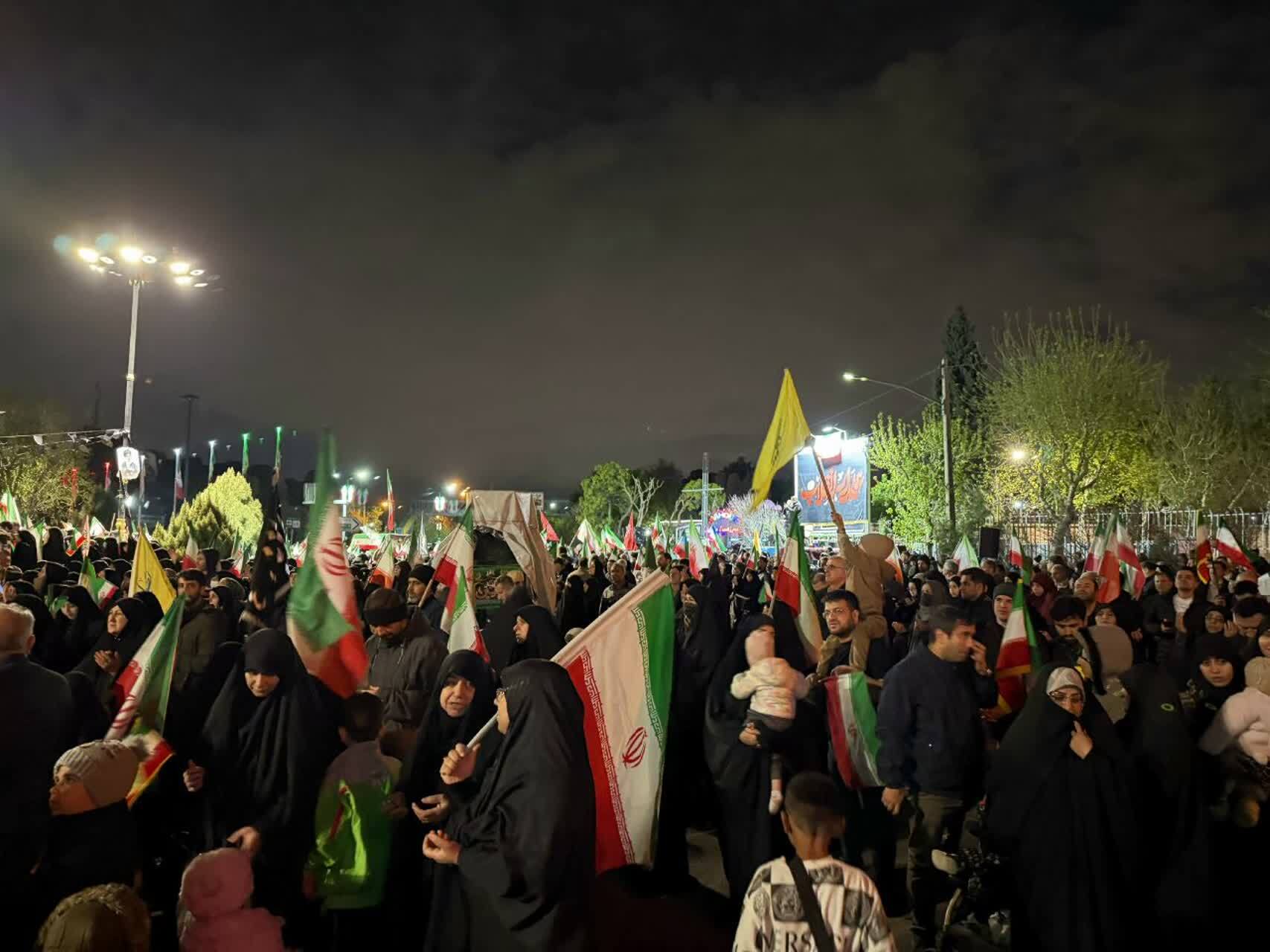 گوشه&zwnj;هایی از وطن دوستی مردم انقلابی شهرری در تجمعات شبانه