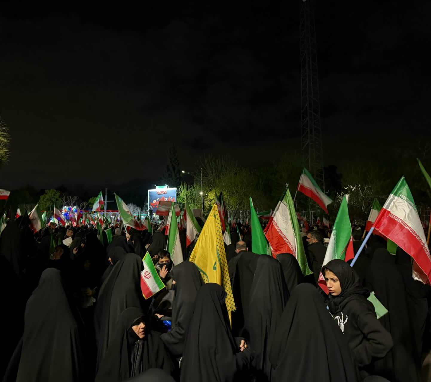 گوشه&zwnj;هایی از وطن دوستی مردم انقلابی شهرری در تجمعات شبانه