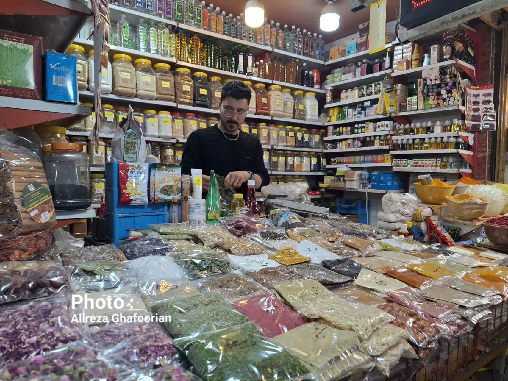 گزارش تصویری از حال و هوای نوروزی بازار تاریخی نعل بندان گرگان