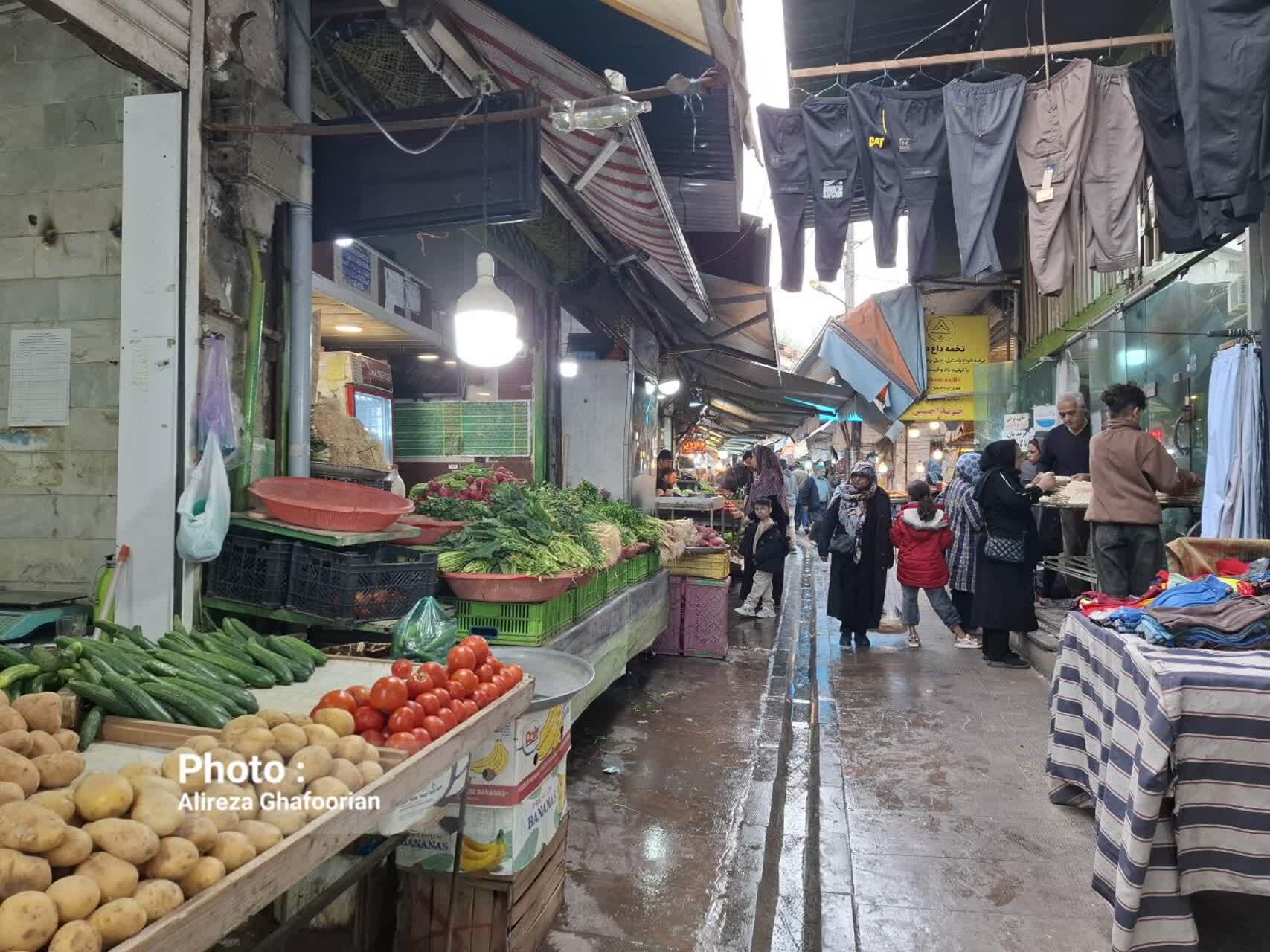 گزارش تصویری از حال و هوای نوروزی بازار تاریخی نعل بندان گرگان