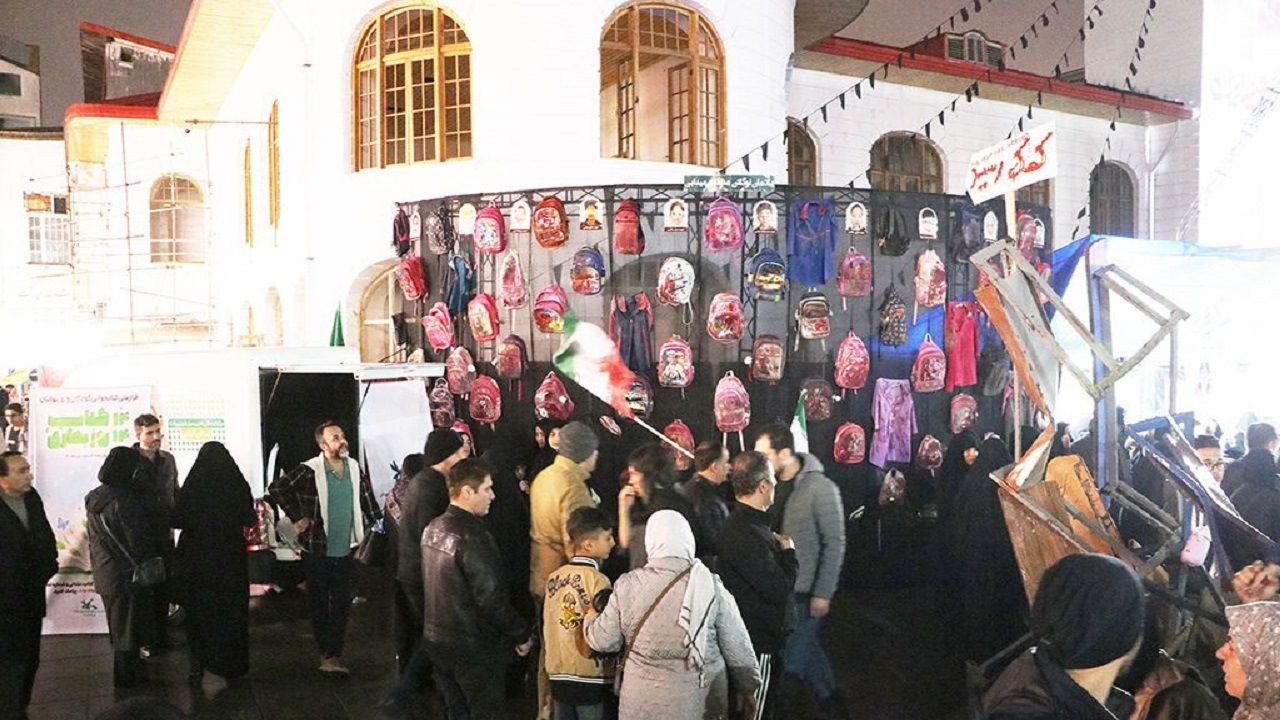 برپایی یادمان فرشته‌های میناب در پیاده‌راه فرهنگی رشت + تصاویر