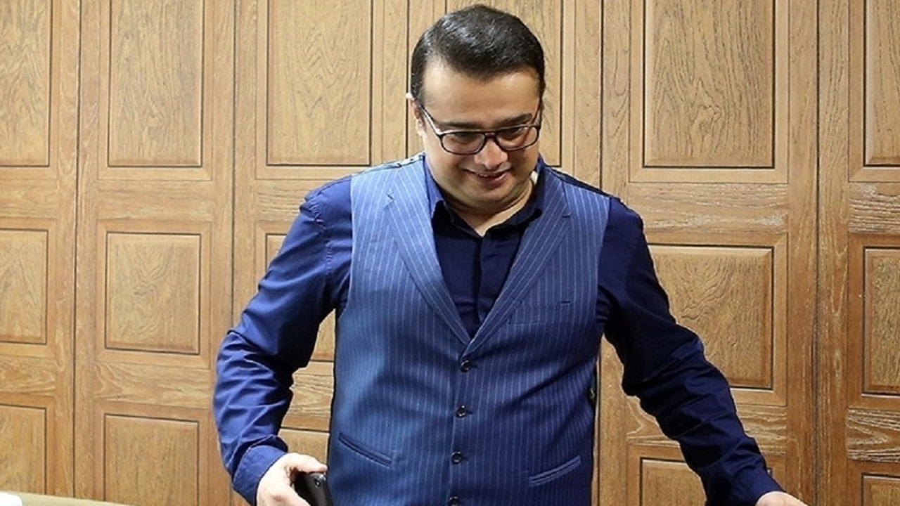نگاه میهن‌پرستانه سپند امیرسلیمانی؛ مرگ حریفِ این خاکِ سرسخت نیست