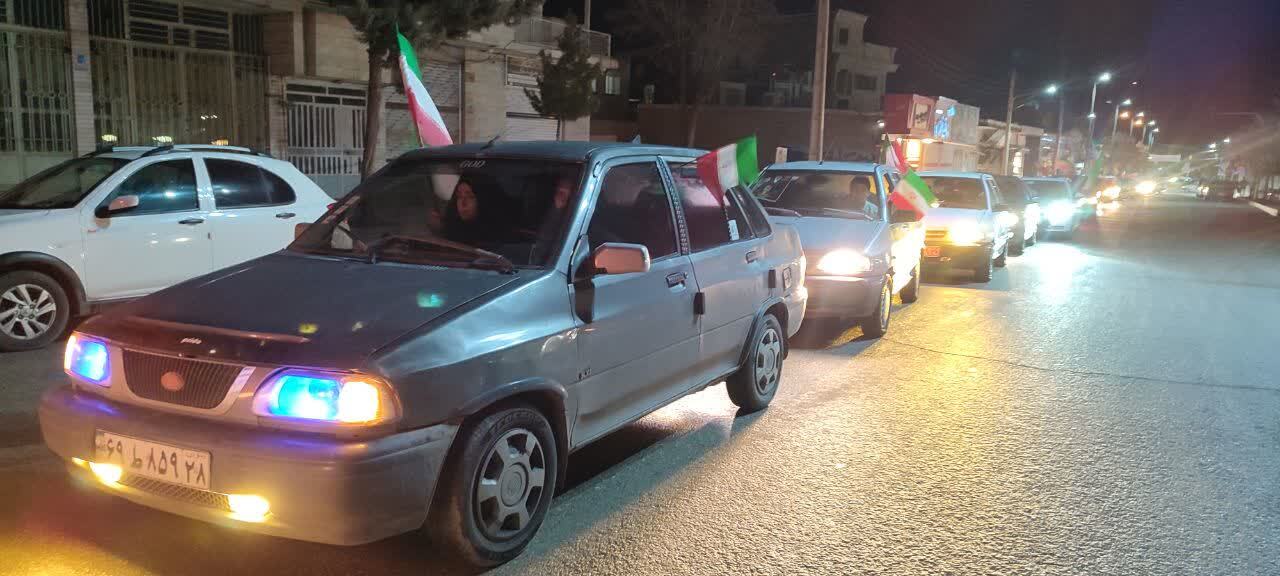تا پای جان برای ایران جان باحضور پرشور مردم همیشه در صحنه شهر صالح آباد