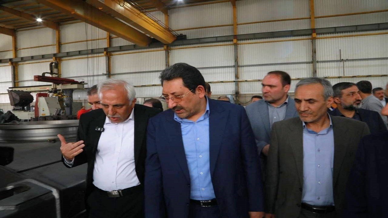 بیش از ۱۳۰۰ شرکت از محصولات فولاد مبارکه استفاده می‌کنند/ تأمین پایدار با وجود آسیب به نیروگاه‌ها