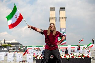 اجتماع مردمی بزرگداشت روز جمهوری اسلامی در تهران
