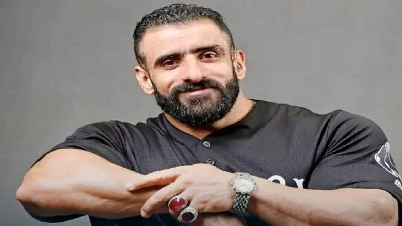 هادی چوپان: نام محافظان کشور را باید ایستاده بر زبان آورد
