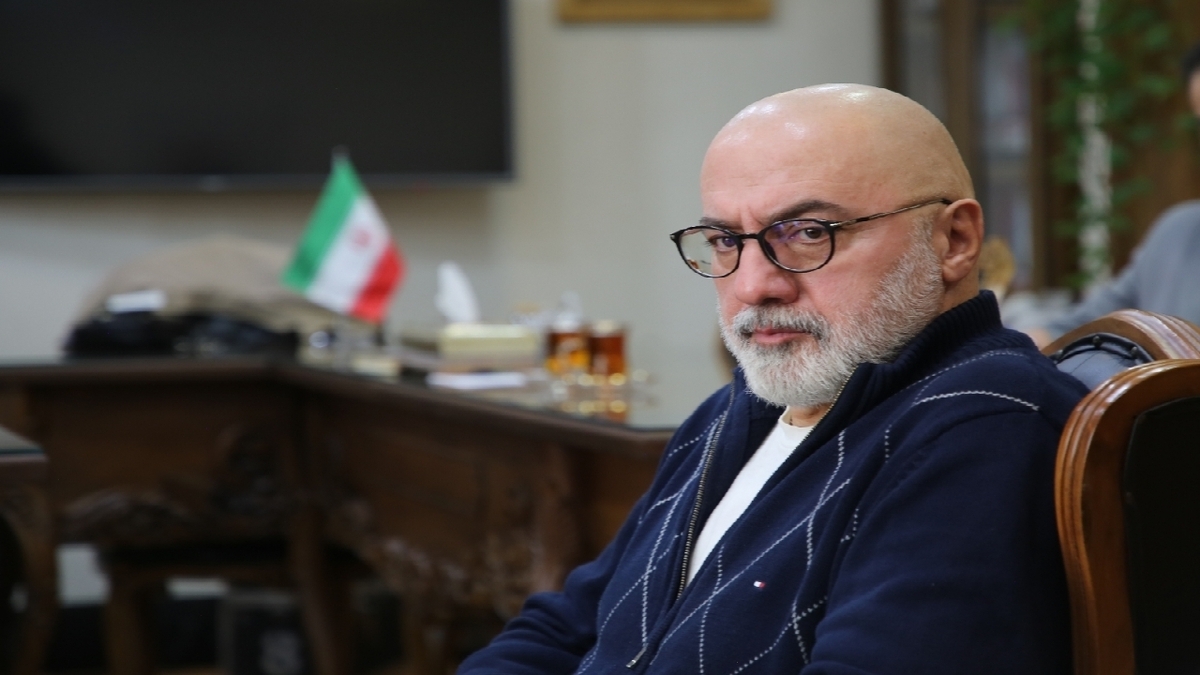 باشگاه خبرنگاران -حرف‌های فرهاد قائمیان در مراسم اهتزاز پرچم جمهوری اسلامی ایران
