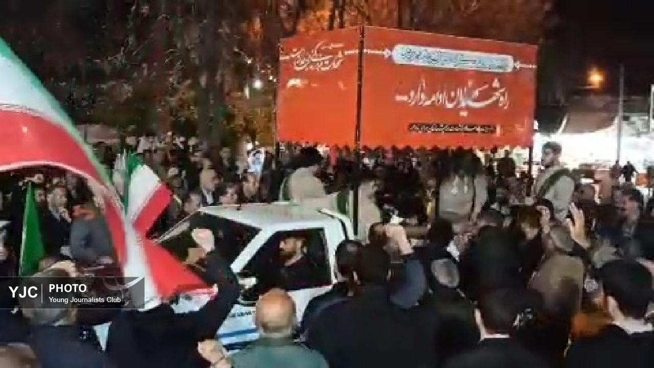 آیین وداع با پیکر مطهر شهید والامقام «محمد ظاهر آقا میرزایی» در خرم آباد