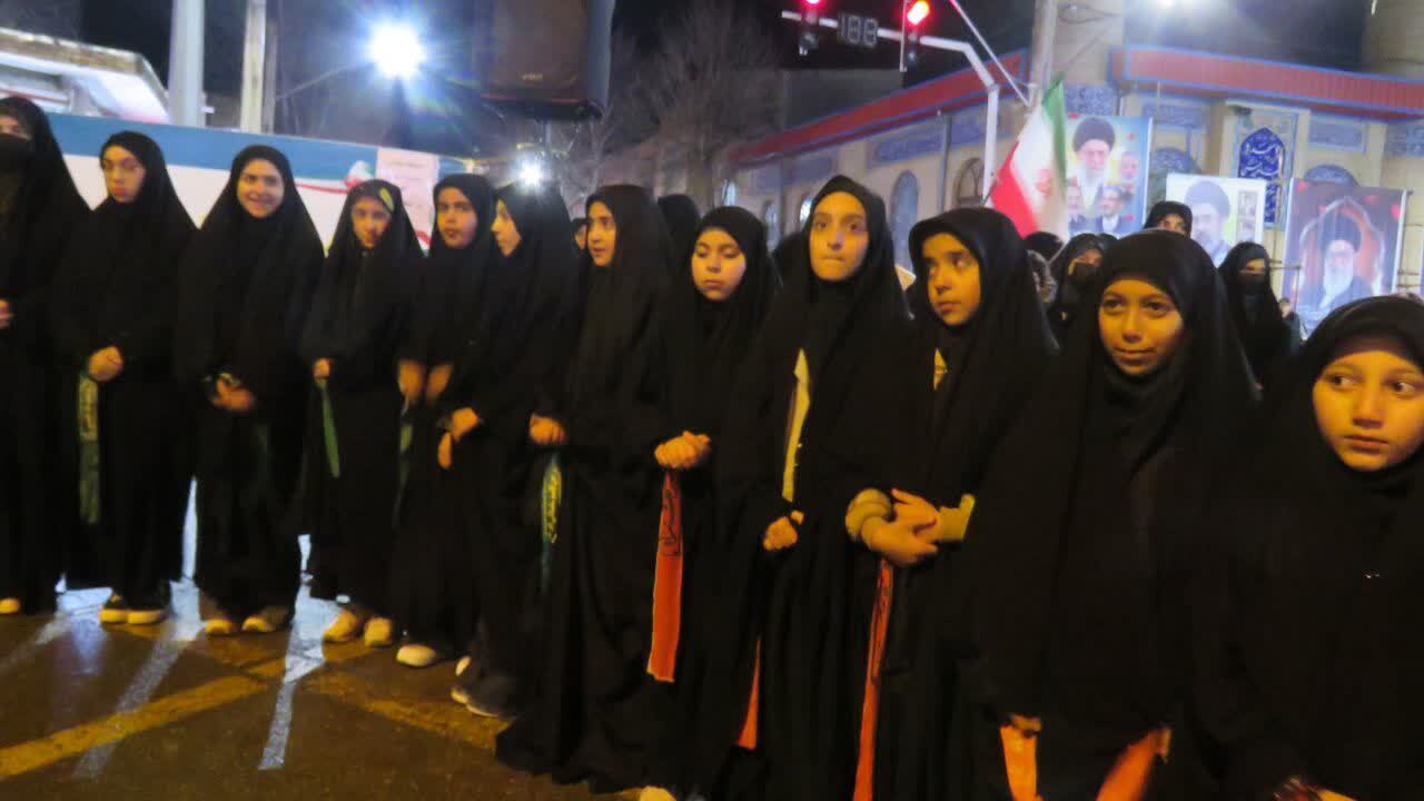 تجمع خانوادگی هریسی&zwnj;ها در حمایت از مقام معظم رهبری