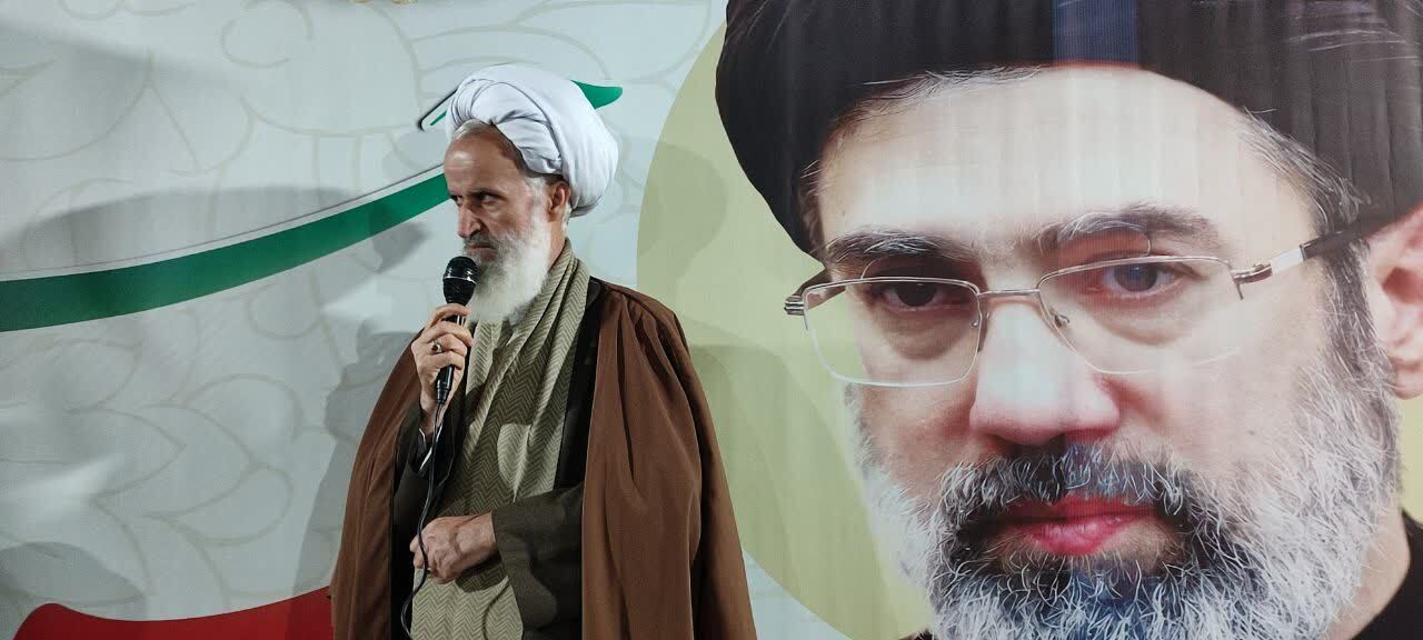برگزاری اقامه نماز استغاثه و دعای امام زمان (عج) در تجمعات شبانه صالح آباد