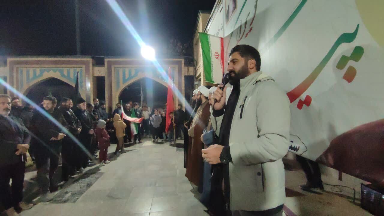 برگزاری اقامه نماز استغاثه و دعای امام زمان (عج) در تجمعات شبانه صالح آباد